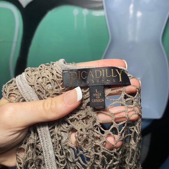 Vintage Crochet Asymmetrical Tank Top - Picture 4 of 4